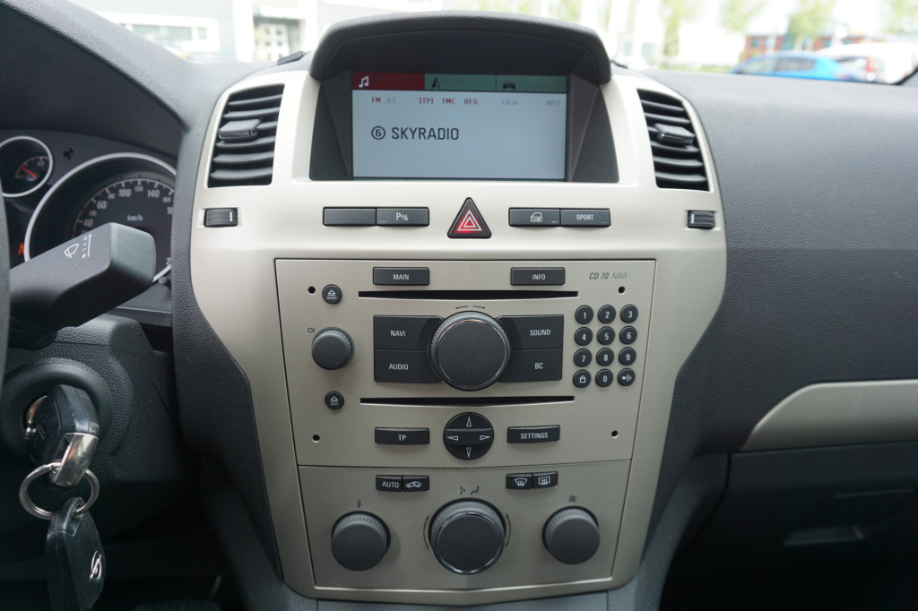 Opel Zafira
