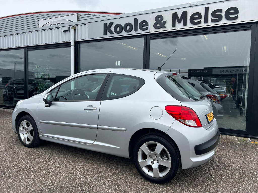 Peugeot 207