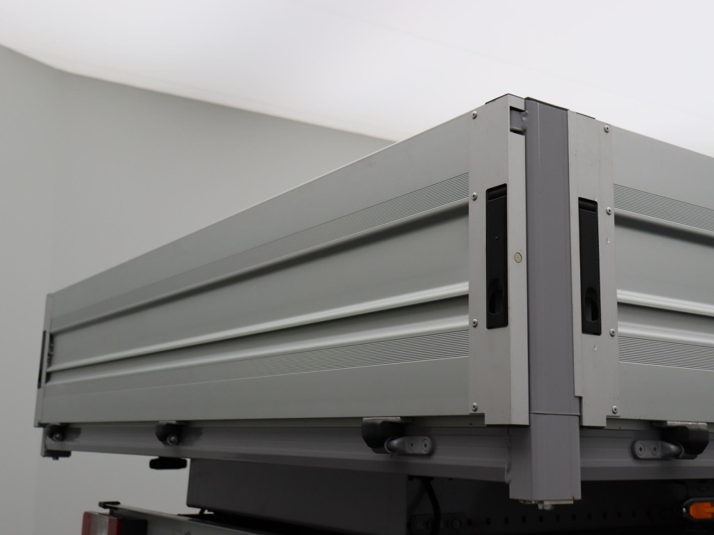 Maxus Edeliver9