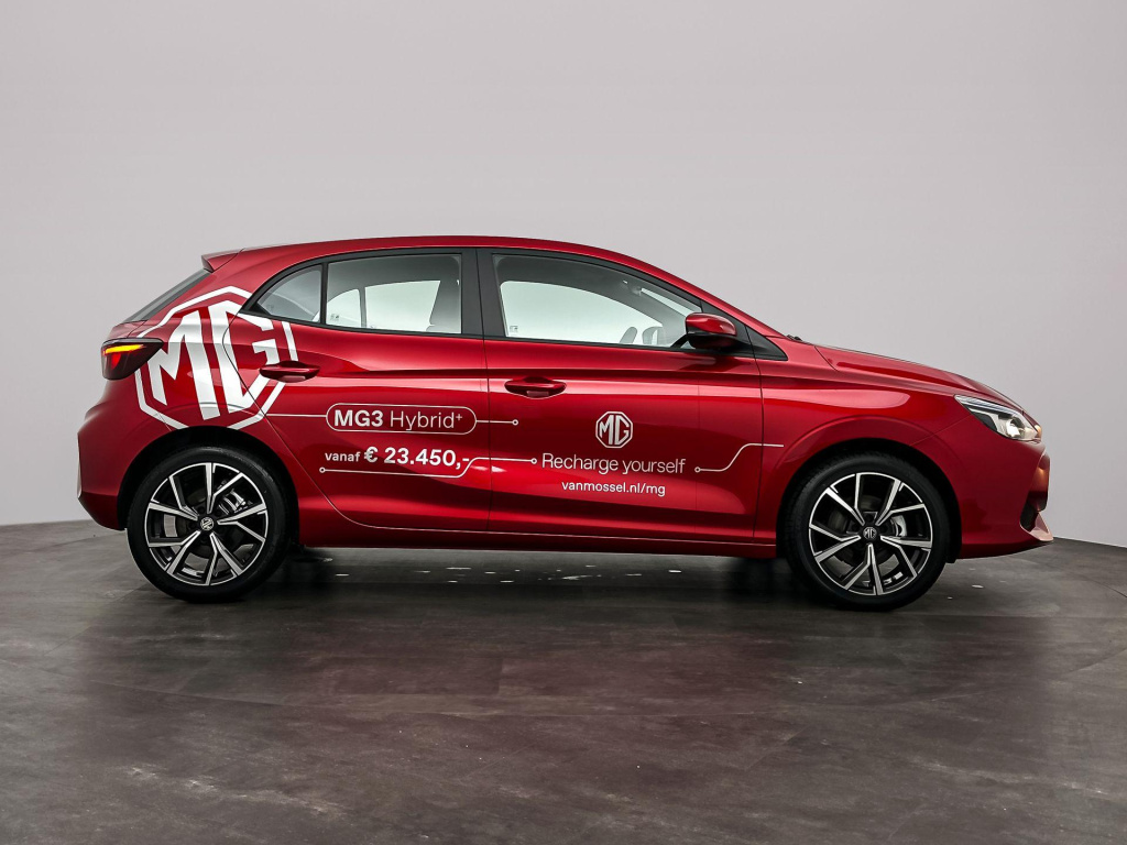 MG Mg3