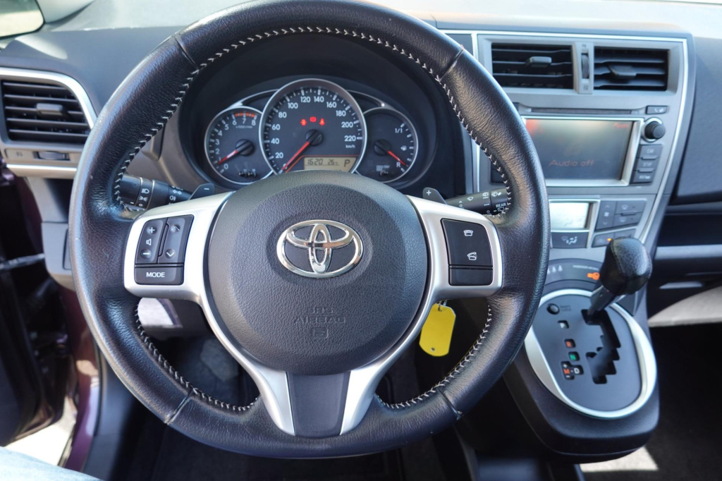 Toyota Verso-s