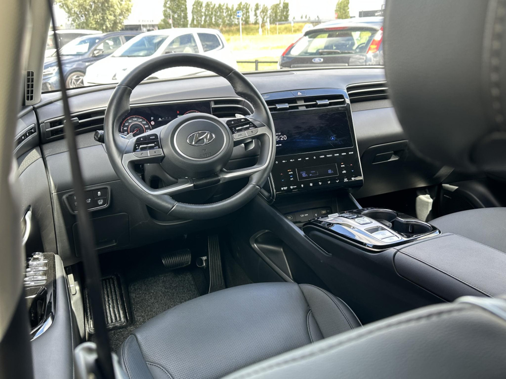 Hyundai Tucson Hybrid
