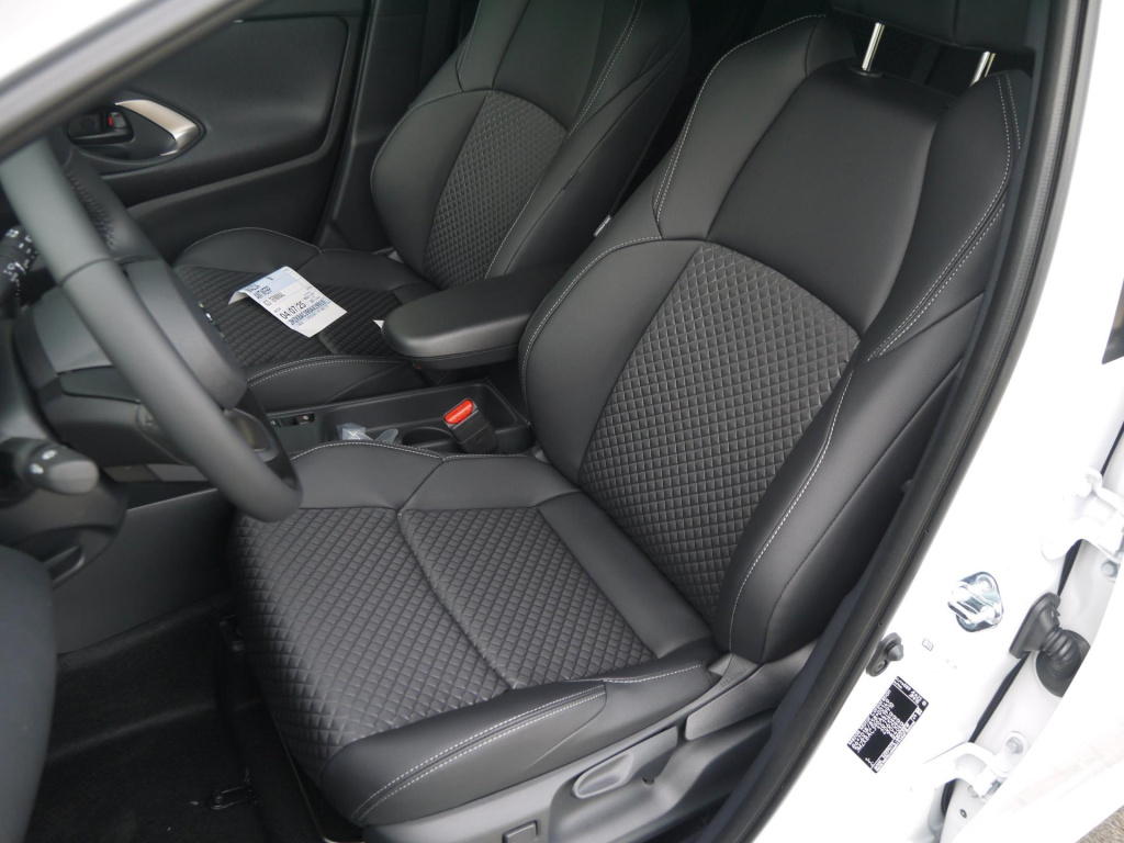 Mazda 2 Hybrid