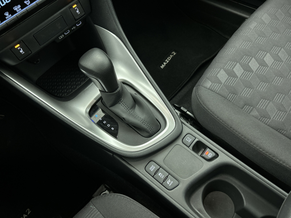 Mazda 2 Hybrid