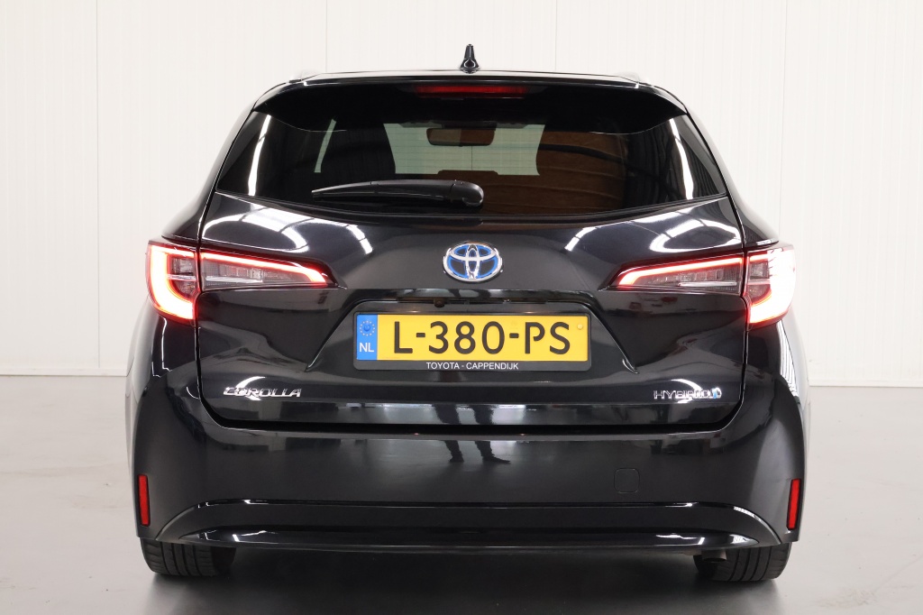 Toyota Corolla Touring Sports