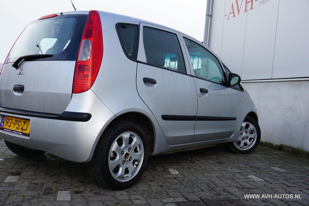 Mitsubishi Colt