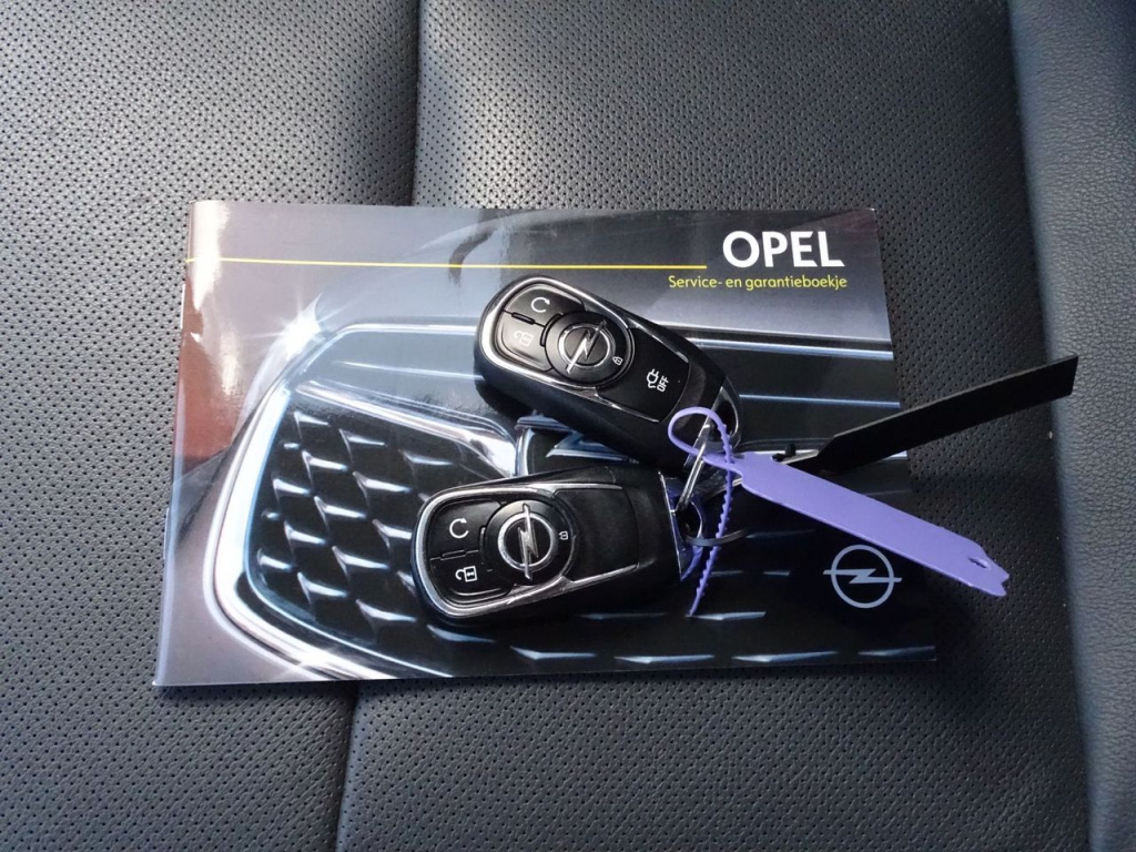 Opel Ampera-e