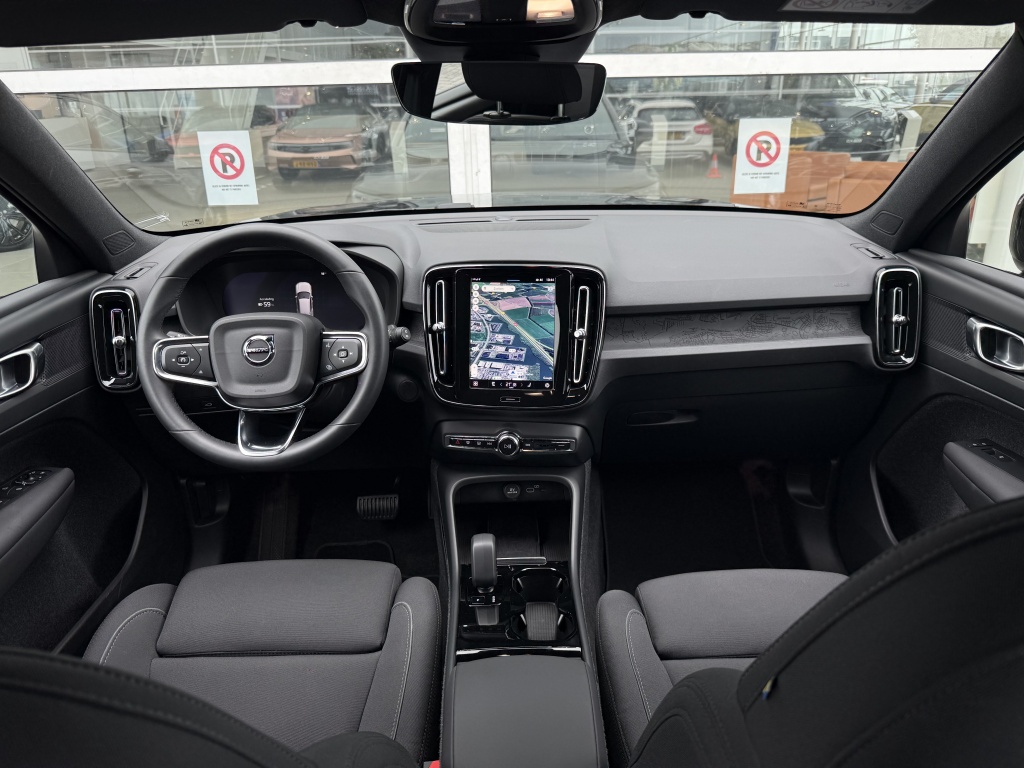 Volvo Ex40