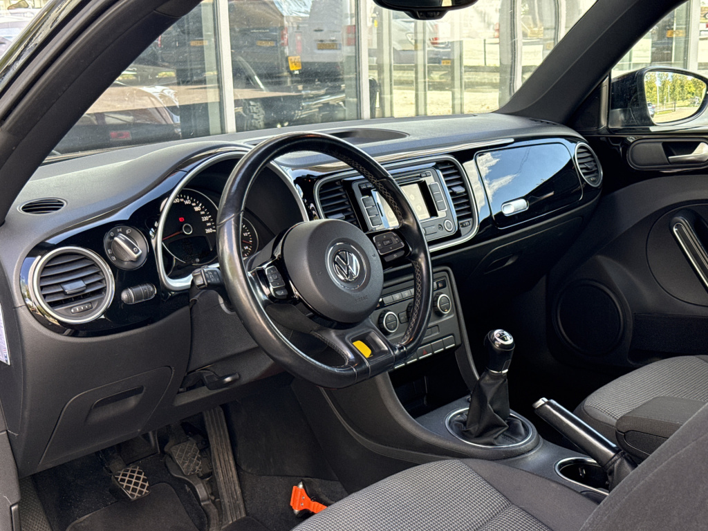 Volkswagen New Beetle