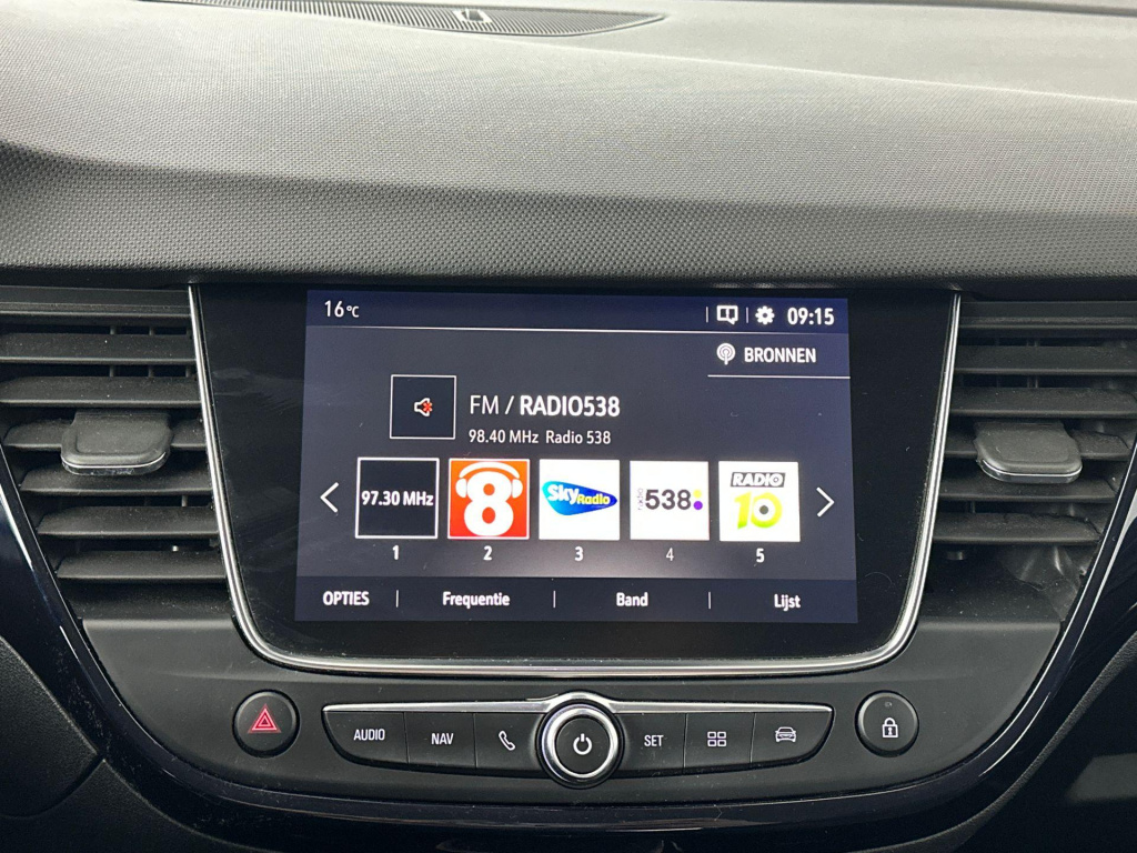 Opel Crossland X