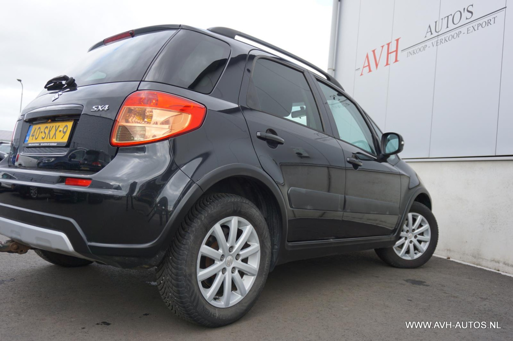Suzuki Sx4
