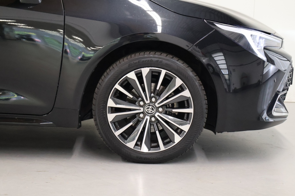Toyota Corolla Touring Sports