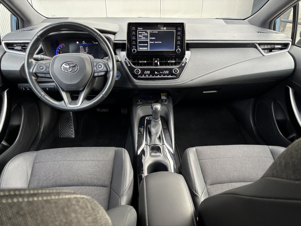 Toyota Corolla Touring Sports