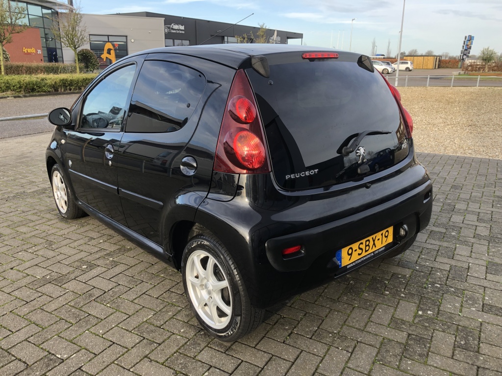 Peugeot 107