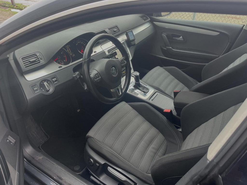 Volkswagen Passat Cc