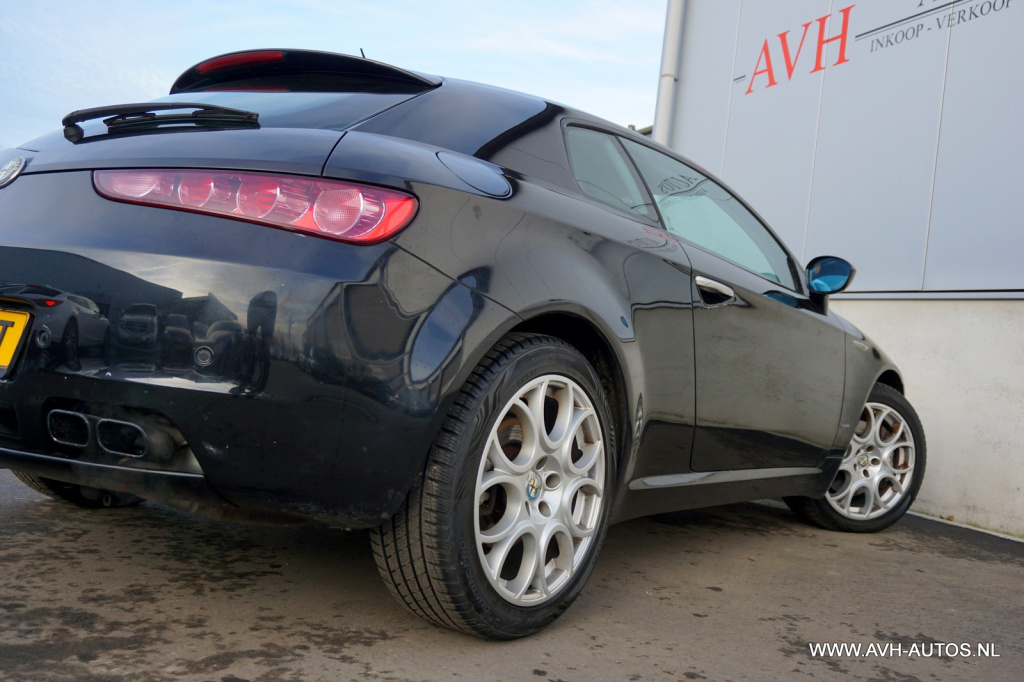 Alfa Romeo Brera