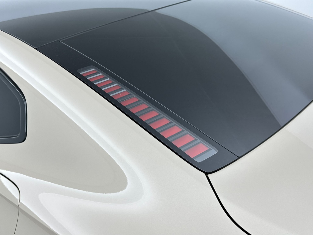 Volvo Es90