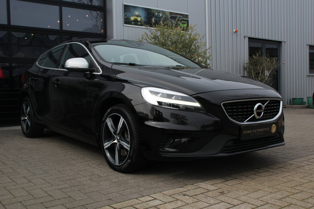 Volvo V40