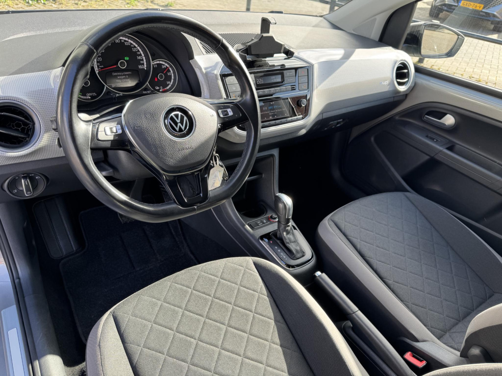 Volkswagen E-up!