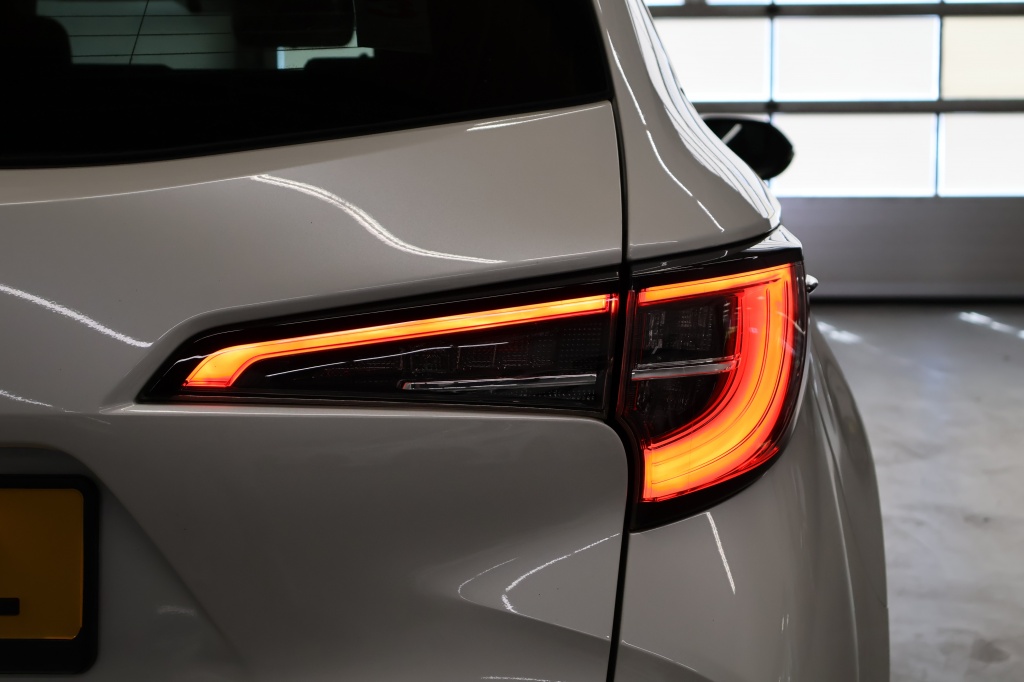 Toyota Corolla Touring Sports