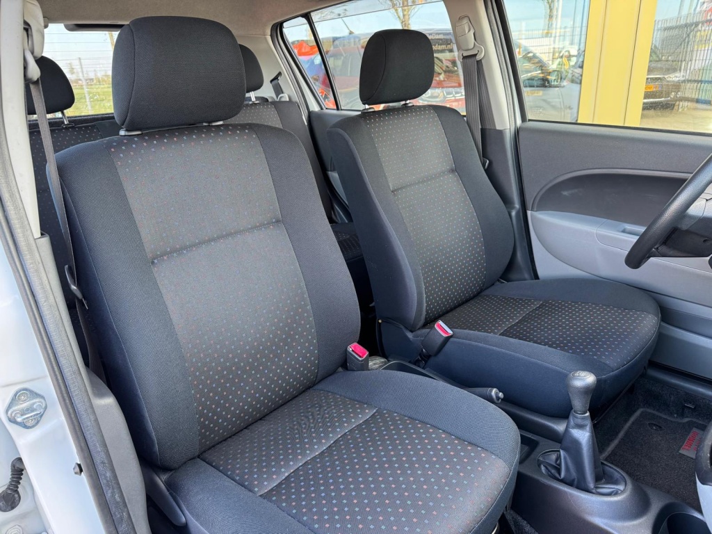 Daihatsu Sirion