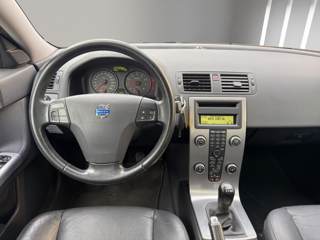 Volvo S40