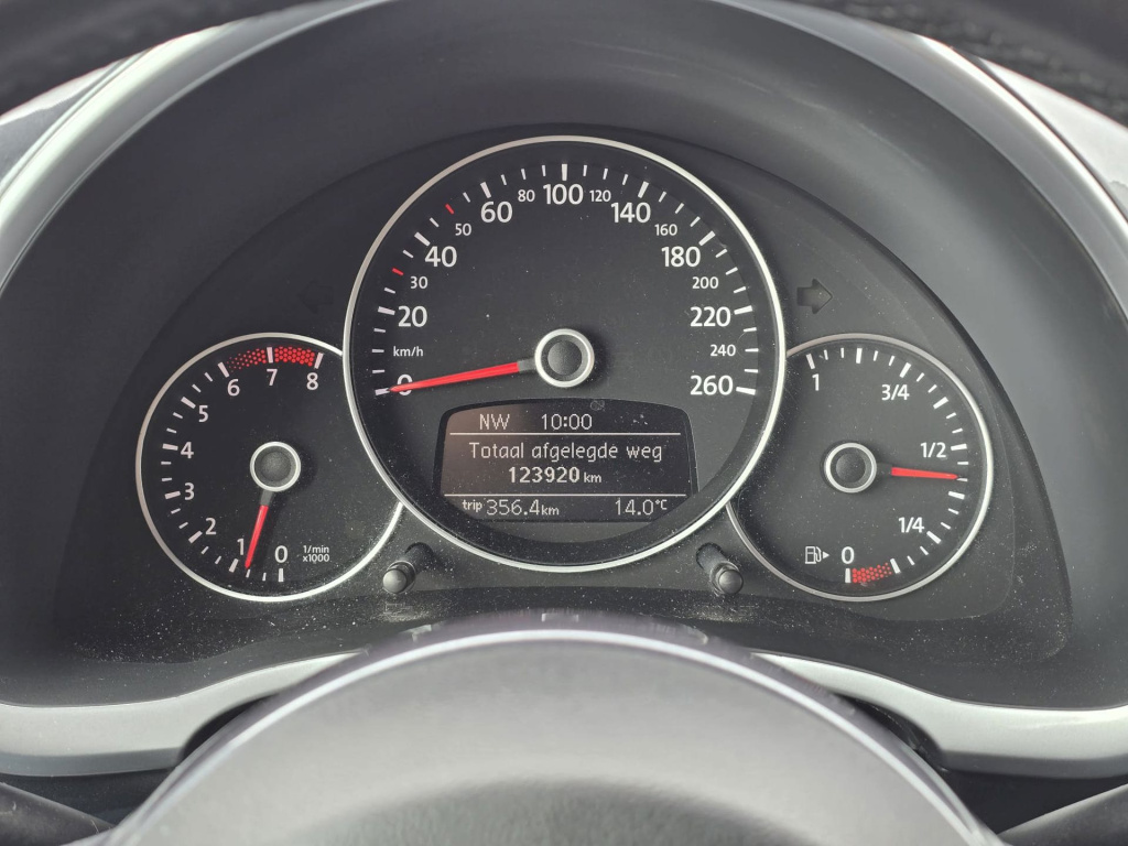 Volkswagen New Beetle