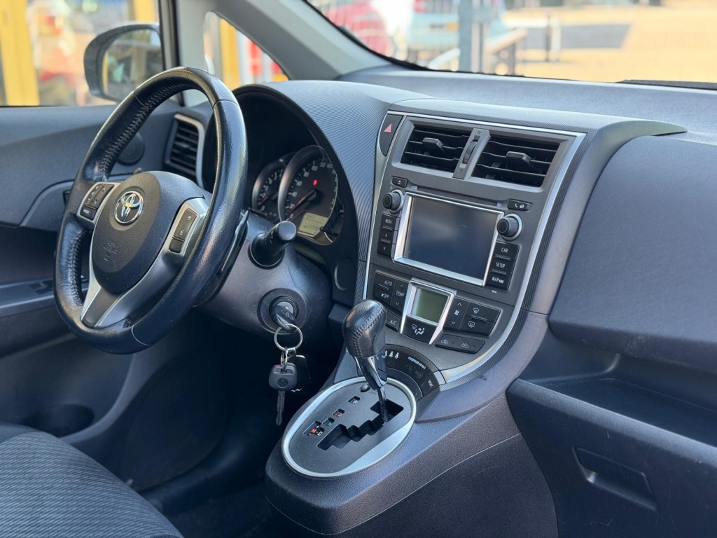 Toyota Verso-s