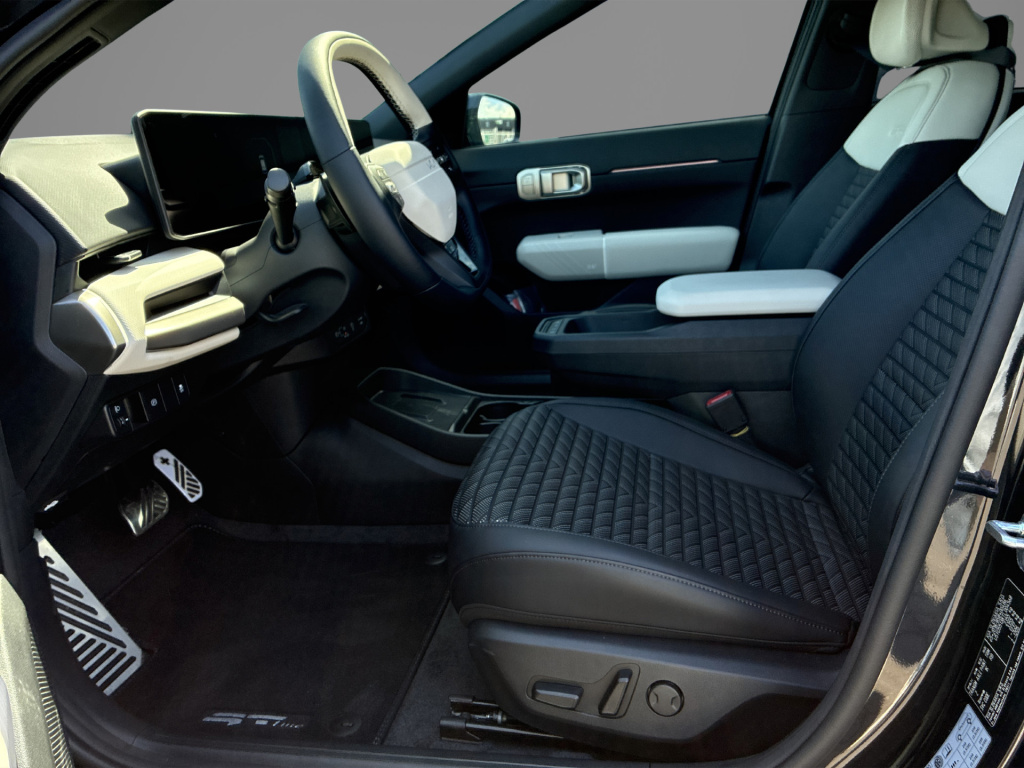Kia Ev4