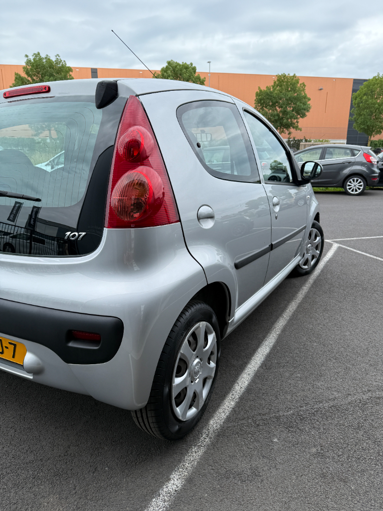 Peugeot 107