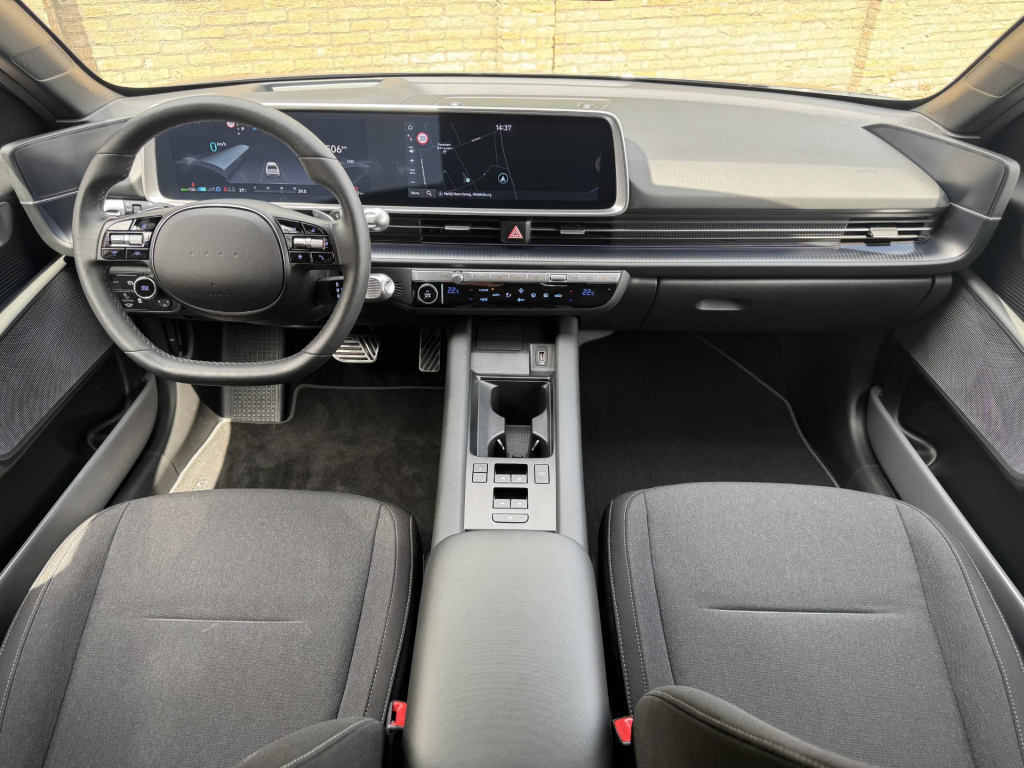 Hyundai Ioniq 6