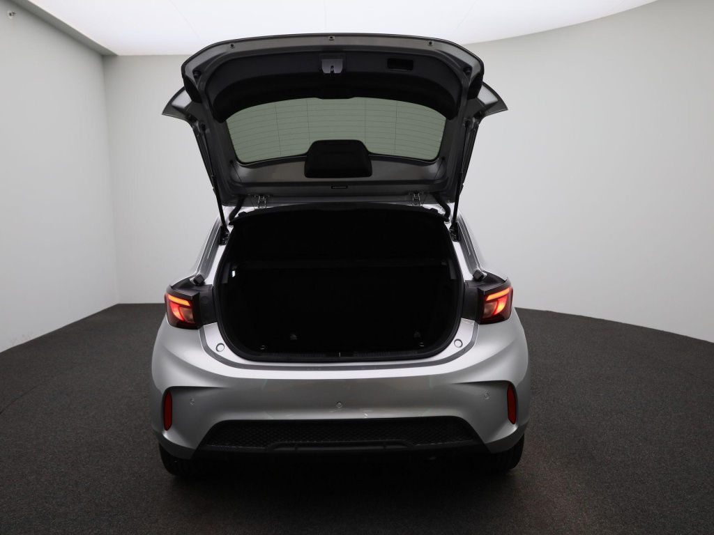 MG Mg3