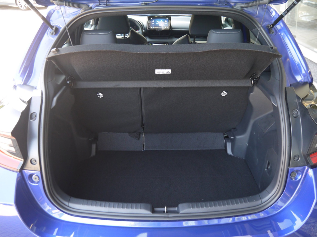 Mazda 2 Hybrid