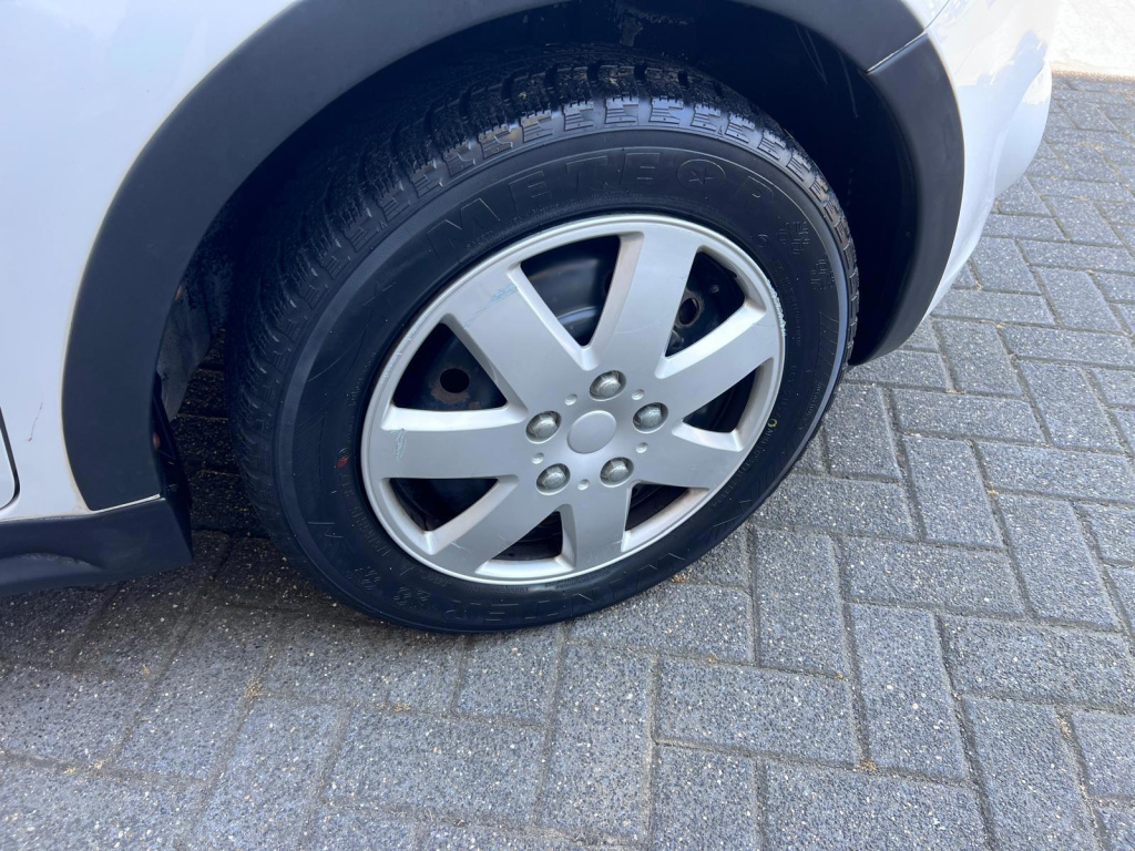 Hyundai I 20