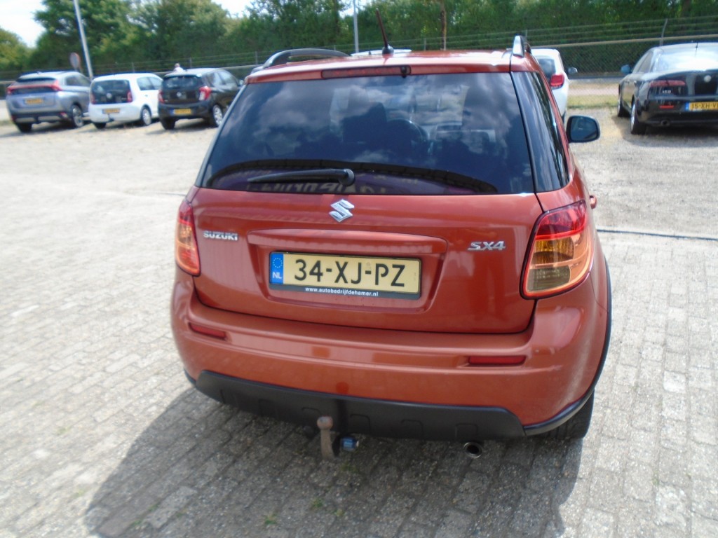 Suzuki Sx4