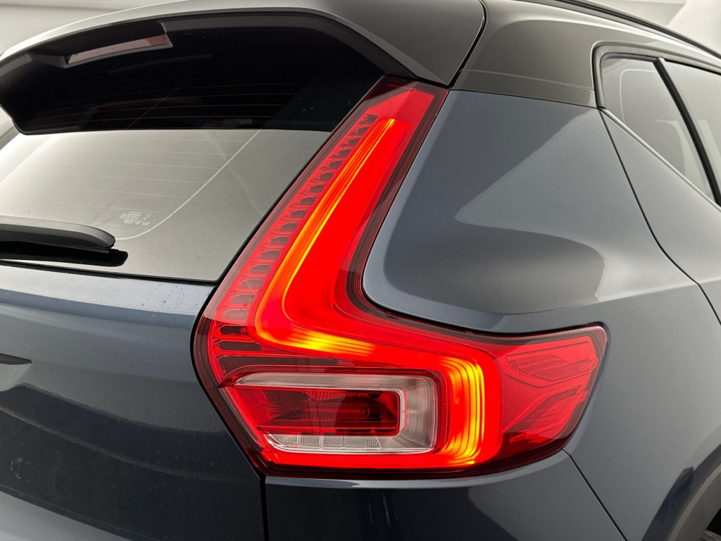 Volvo Ex40