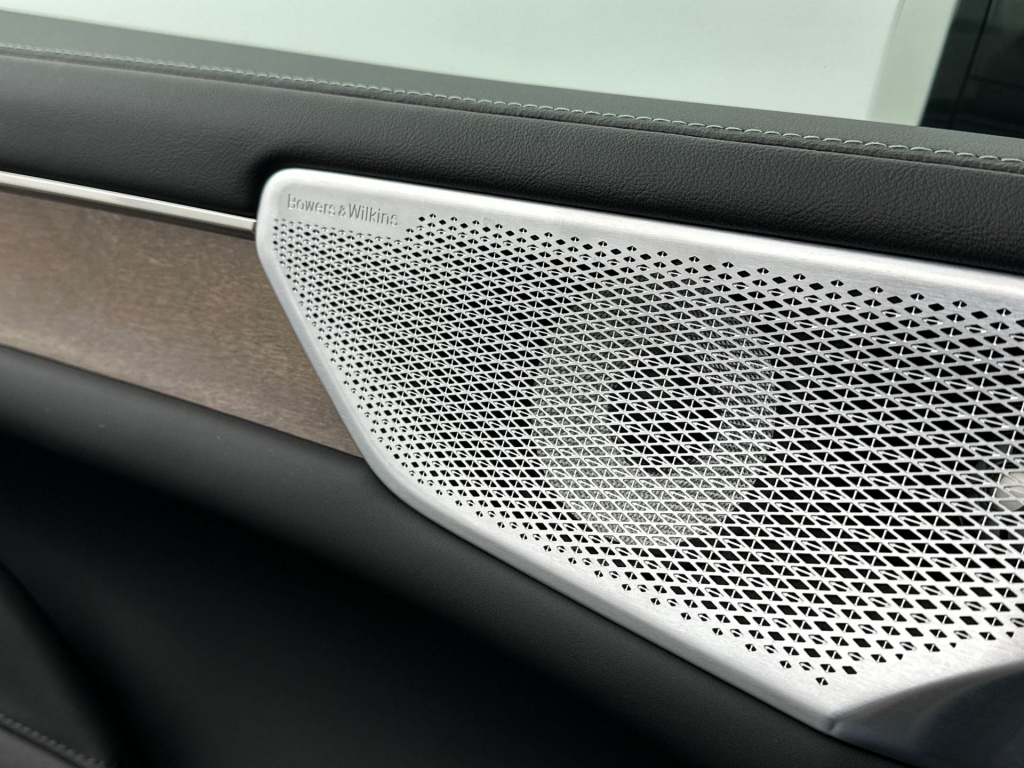 Volvo Es90