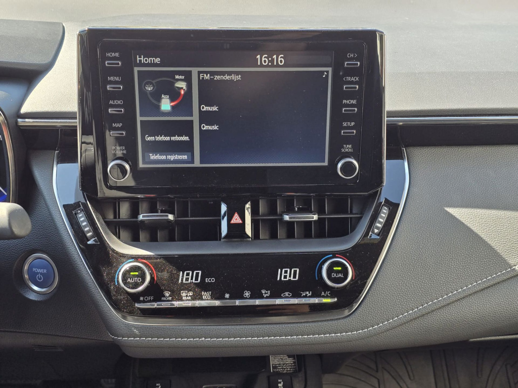 Toyota Corolla Touring Sports