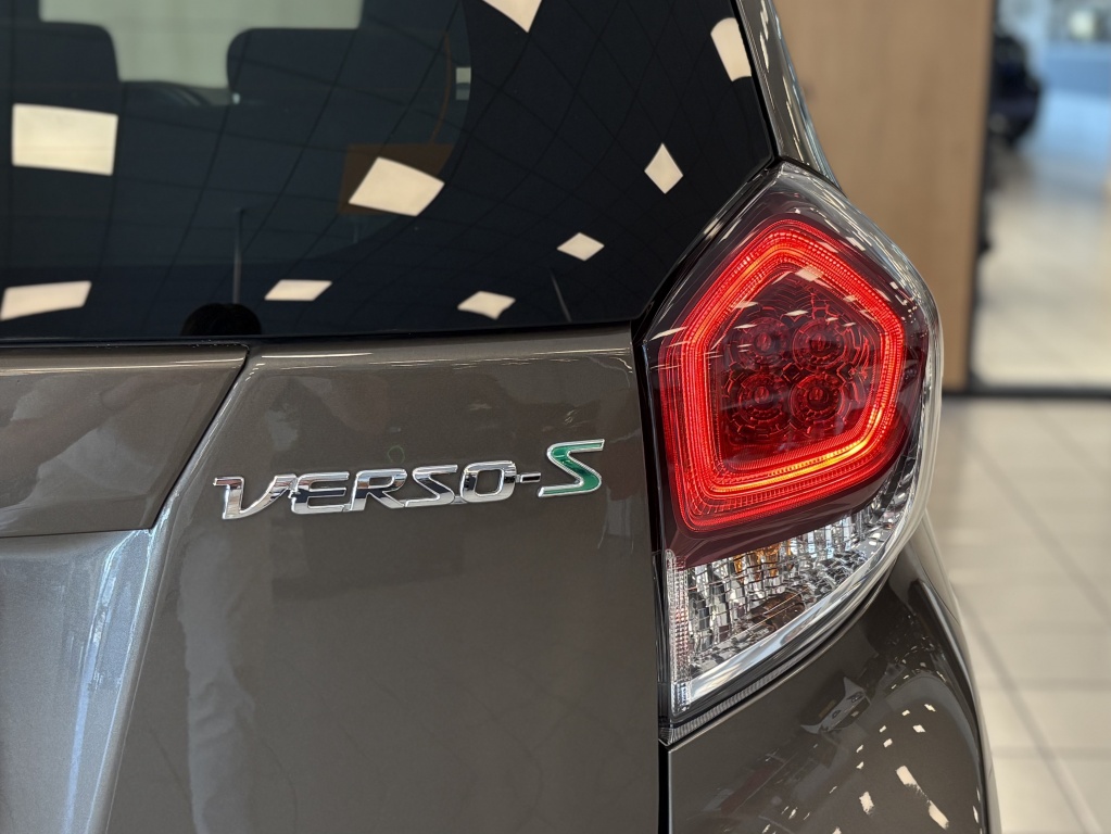 Toyota Verso-s