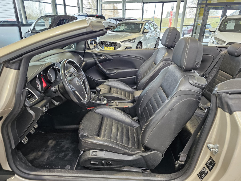 Opel Cascada