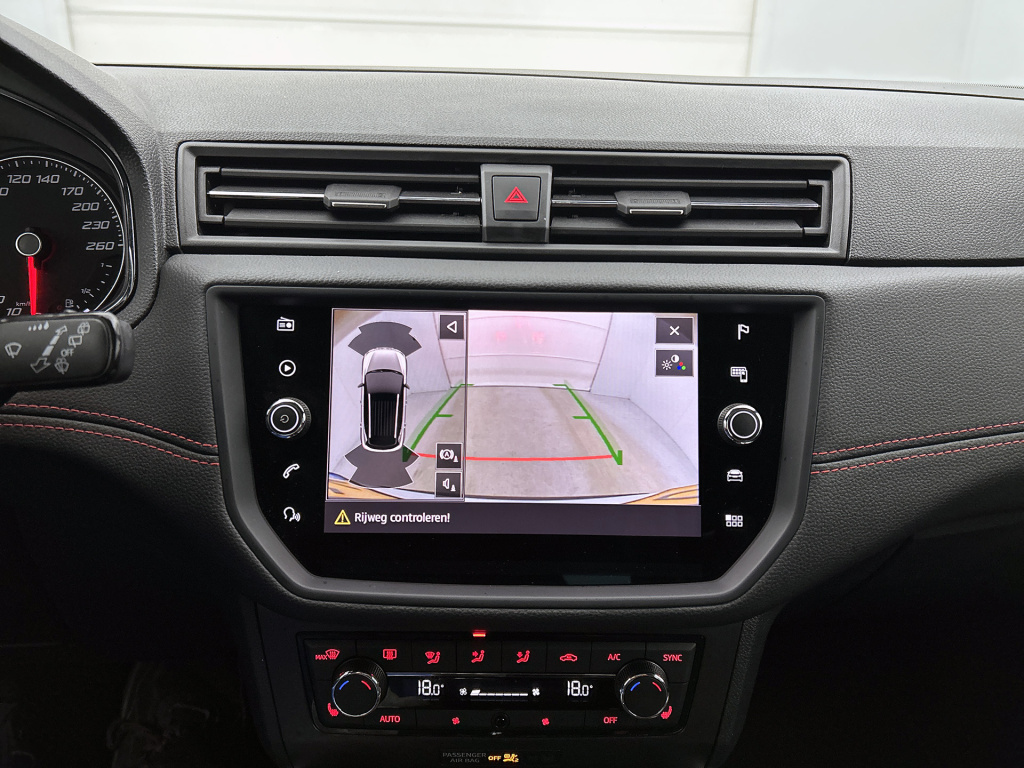 Seat Arona