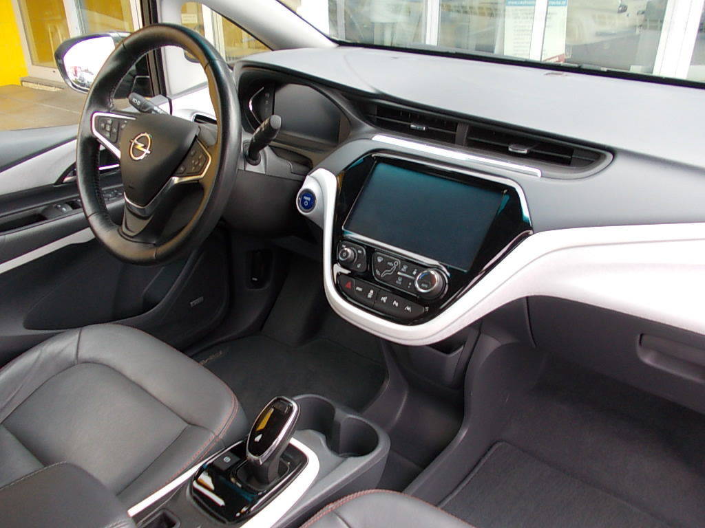 Opel Ampera-e