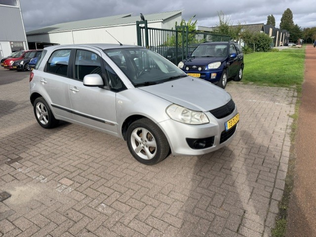 Suzuki Sx4
