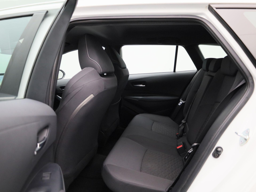 Toyota Corolla Touring Sports