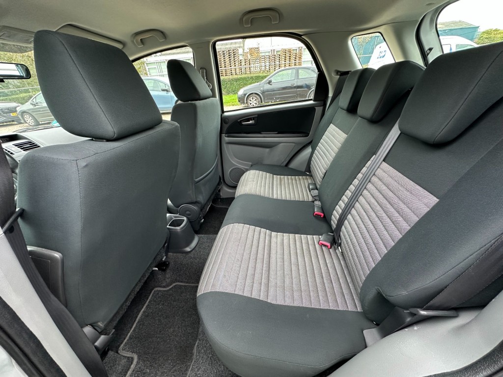 Suzuki Sx4