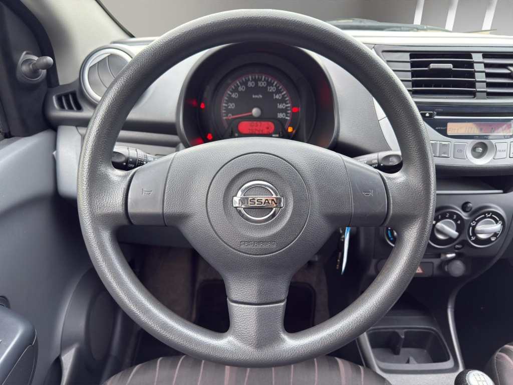 Nissan Pixo